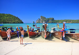 Phi Phi Islands Leisure 3 Days 2 Nights