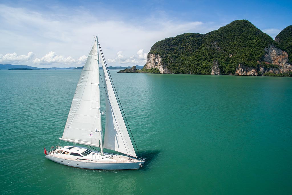 sailboat charters phuket