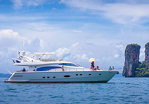 Ferretti 680 Motor Yacht