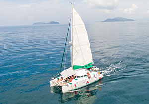 38ft Lagoon Sailing Catamaran - Phuket Yacht Charter